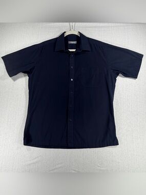 Men's Short-Sleeve Navy Button-Down Shirt